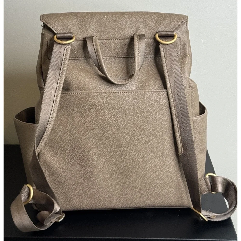 Freshly Picked Classic Diaper Backpack Aspen Vegan Leather Baby Bag $199 Read
